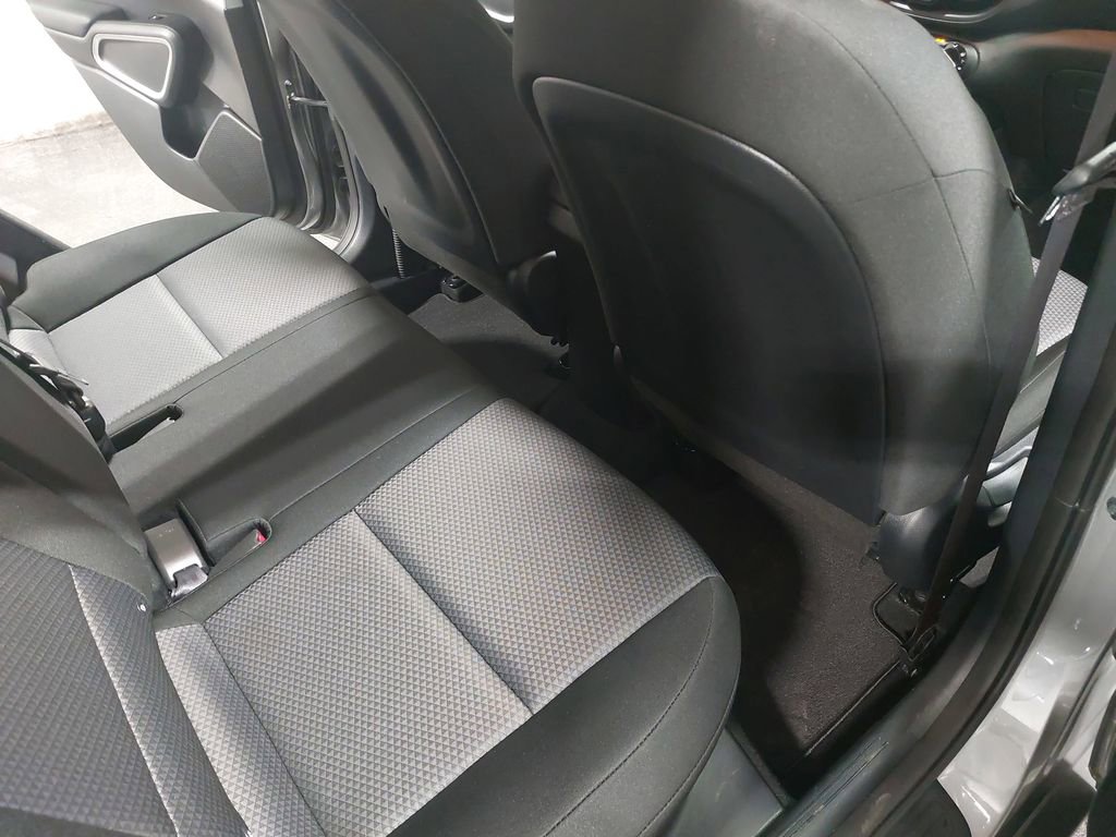 Used 2025 Kia Soul LX w/ LX Technology Package image 11