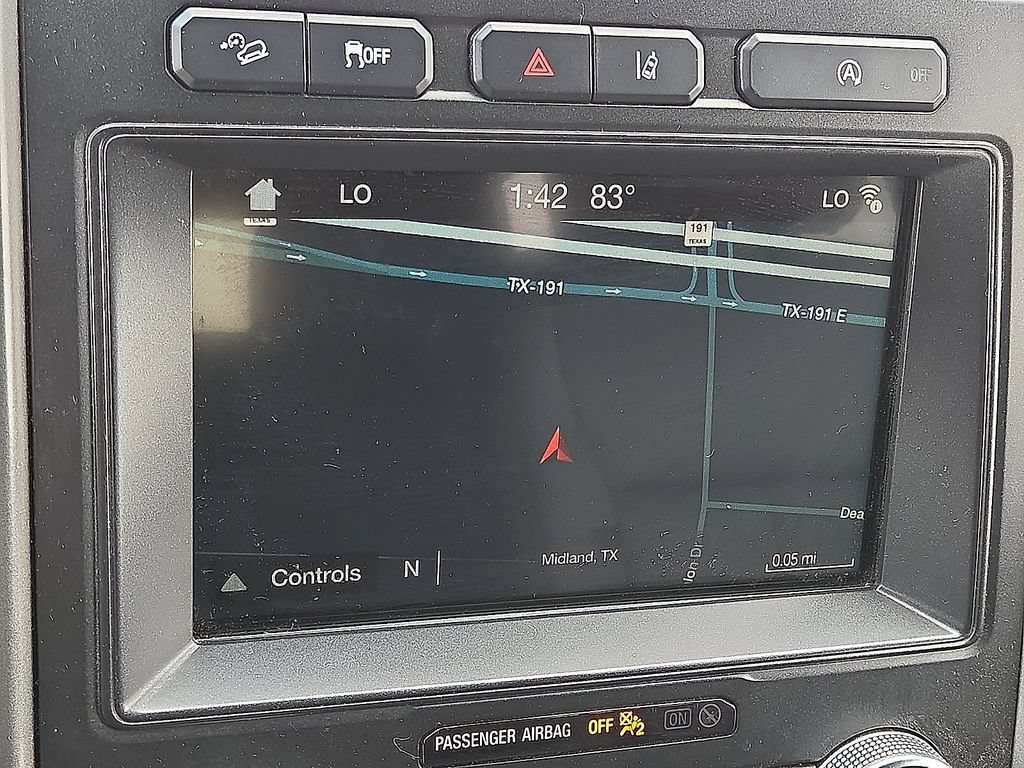Used 2019 Ford Expedition XLT w/ Equipment Group 202A AWD/4WD image 19
