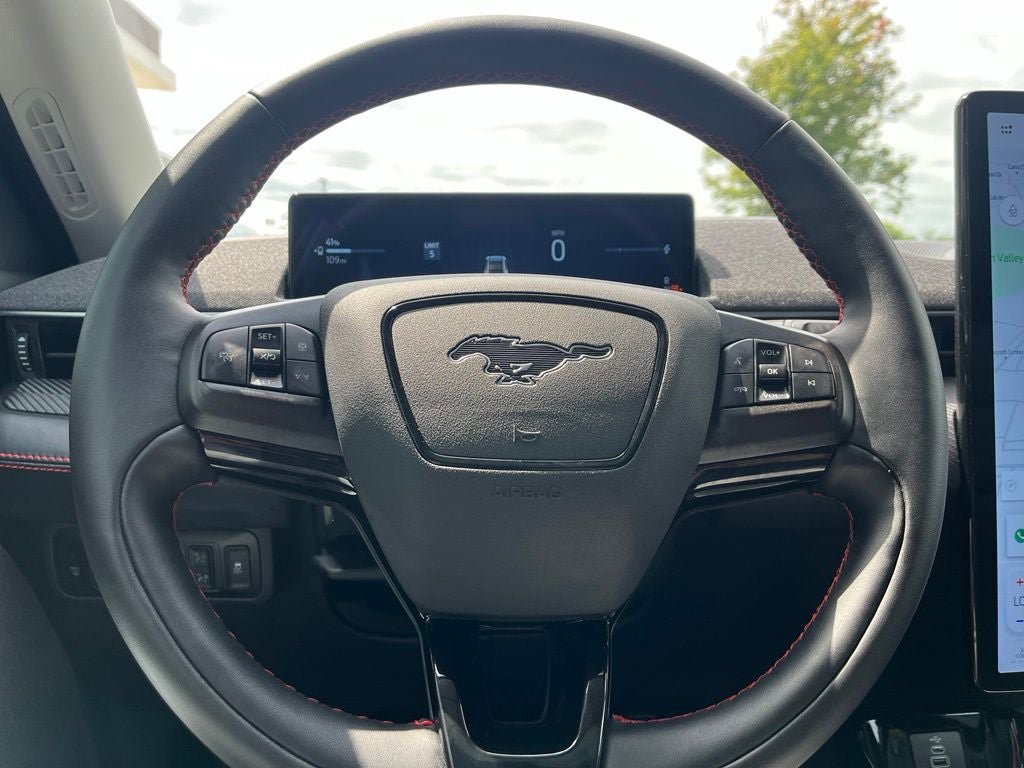Used 2025 Ford Mustang Mach-E Premium w/ Sport Appearance Package AWD/4WD image 26