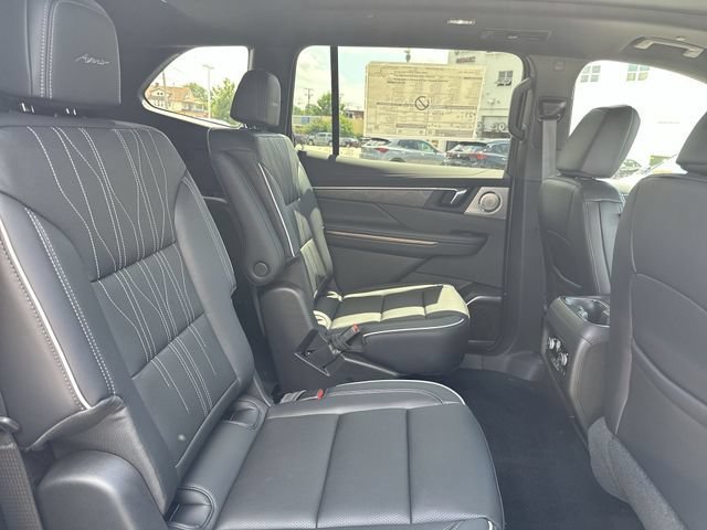 New 2026 Buick Enclave Avenir w/ Super Cruise Package AWD/4WD image 28