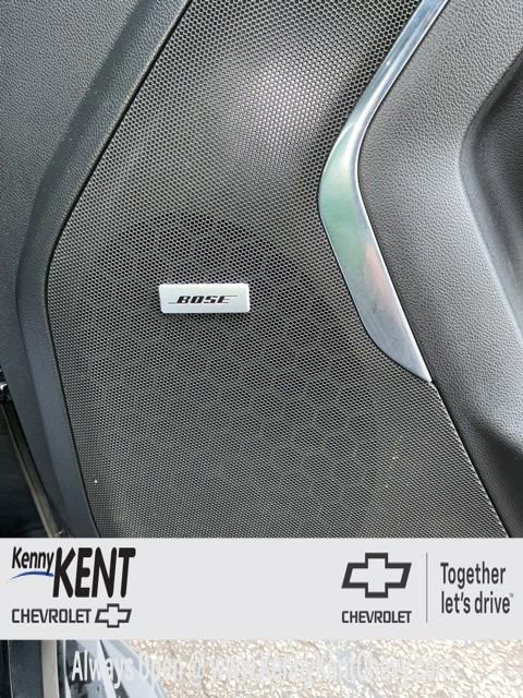 Used 2024 Chevrolet Suburban LT image 21