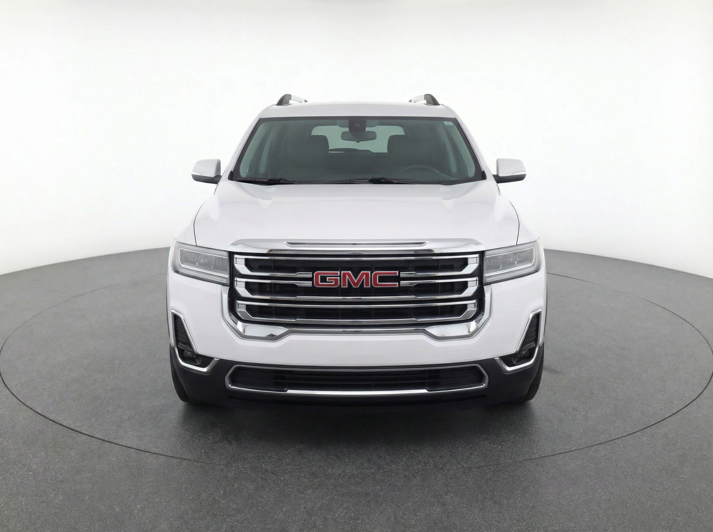 Used 2023 GMC Acadia SLT FWD image 2