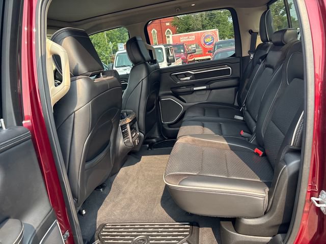 Used 2019 RAM 1500 Laramie AWD/4WD image 21