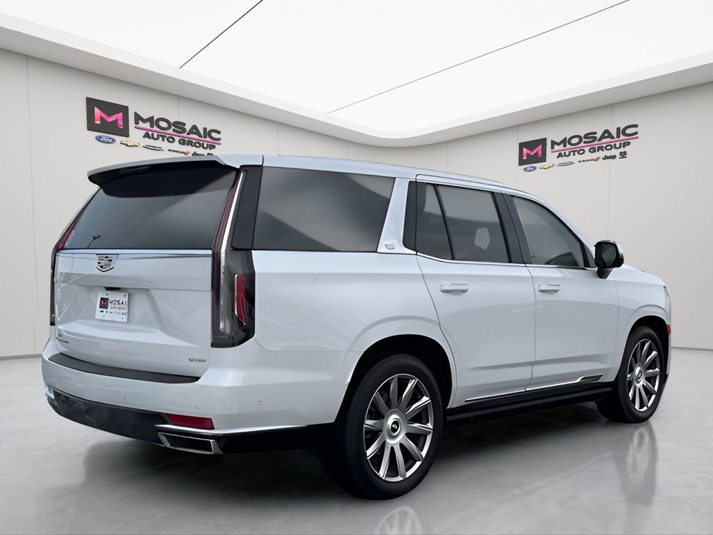Used 2024 Cadillac Escalade Premium Luxury Platinum image 9