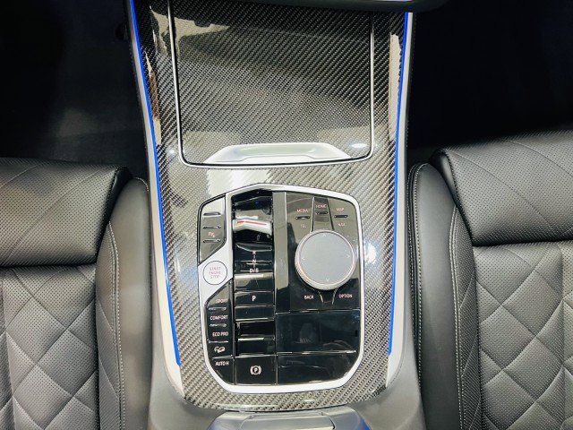 Used 2025 BMW X5 M60i w/ Parking Assistance Package image 15