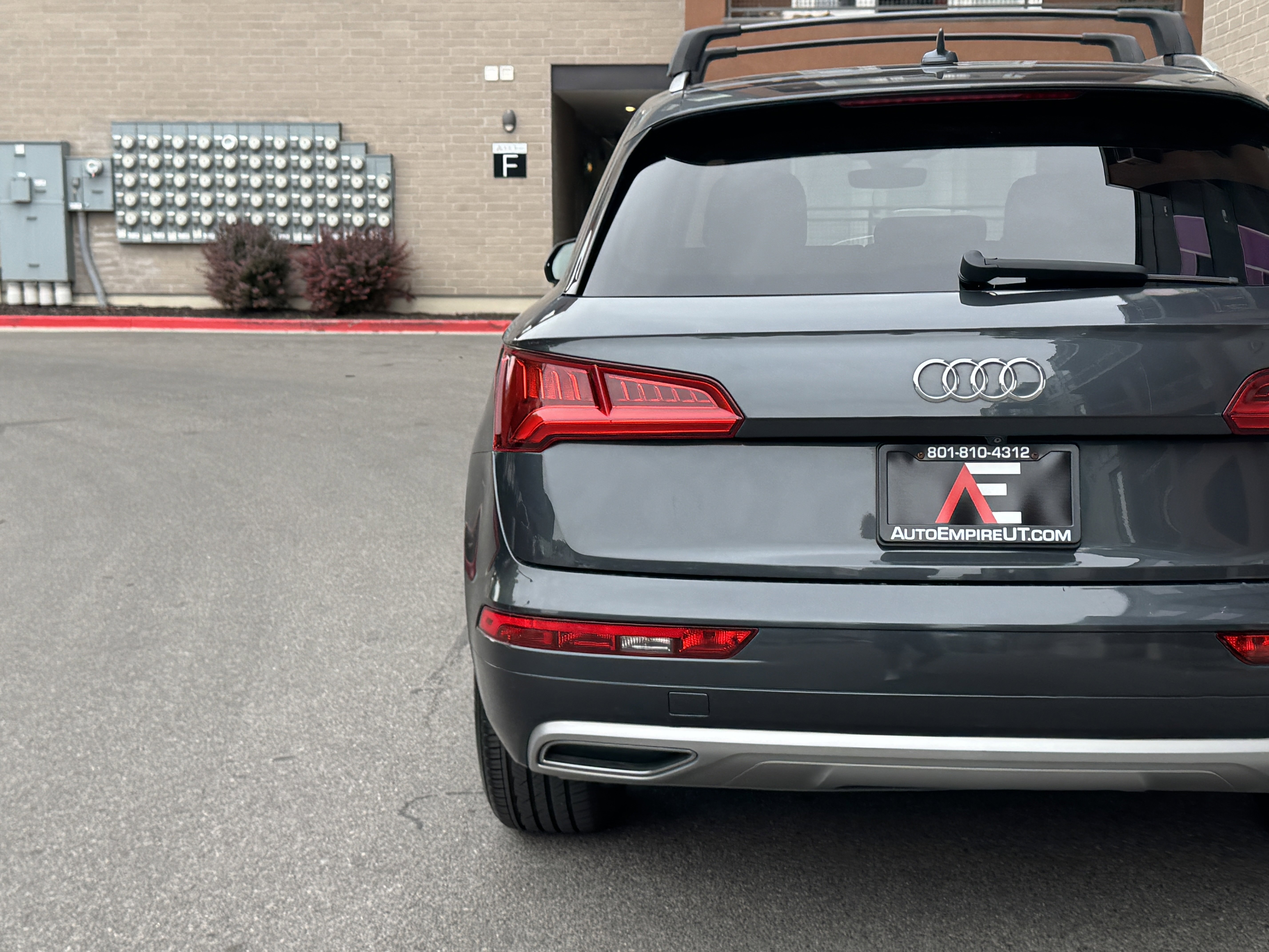 Used 2018 Audi Q5 2.0T Premium AWD/4WD image 5