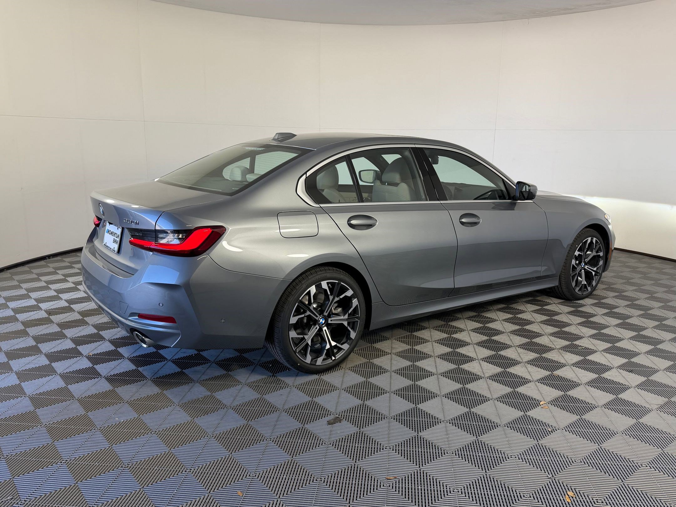 New 2026 BMW 330i Sedan w/ Premium Package image 9