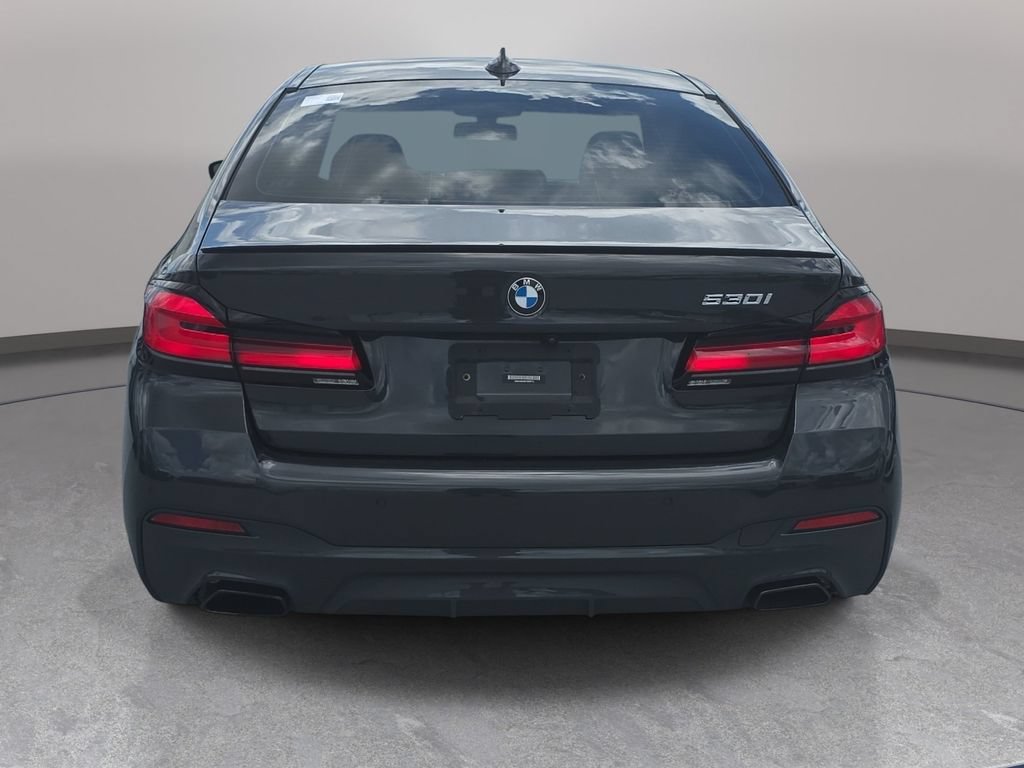 Used 2023 BMW 530i w/ M Sport Package RWD image 6
