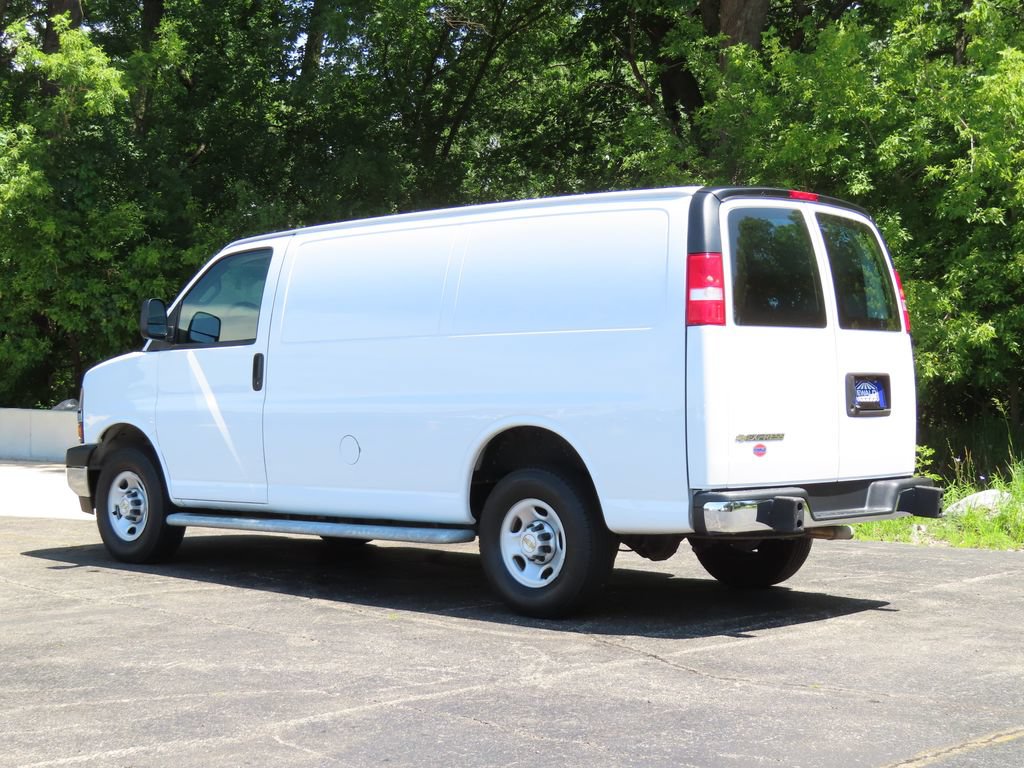 Used 2024 Chevrolet Express 2500 w/ Driver Convenience Package RWD image 23