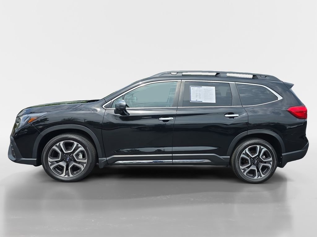 Used 2023 Subaru Ascent Touring AWD/4WD image 7