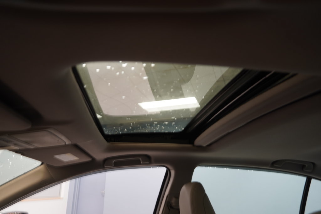 Used 2015 Honda Accord EX-L image 3