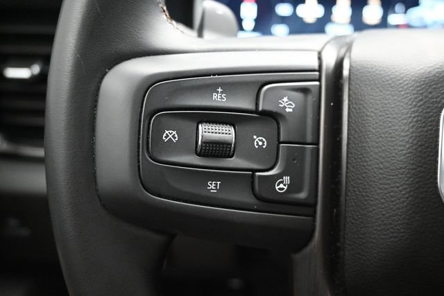 Used 2025 GMC Sierra 1500 AT4 w/ AT4 Premium Package AWD/4WD image 11