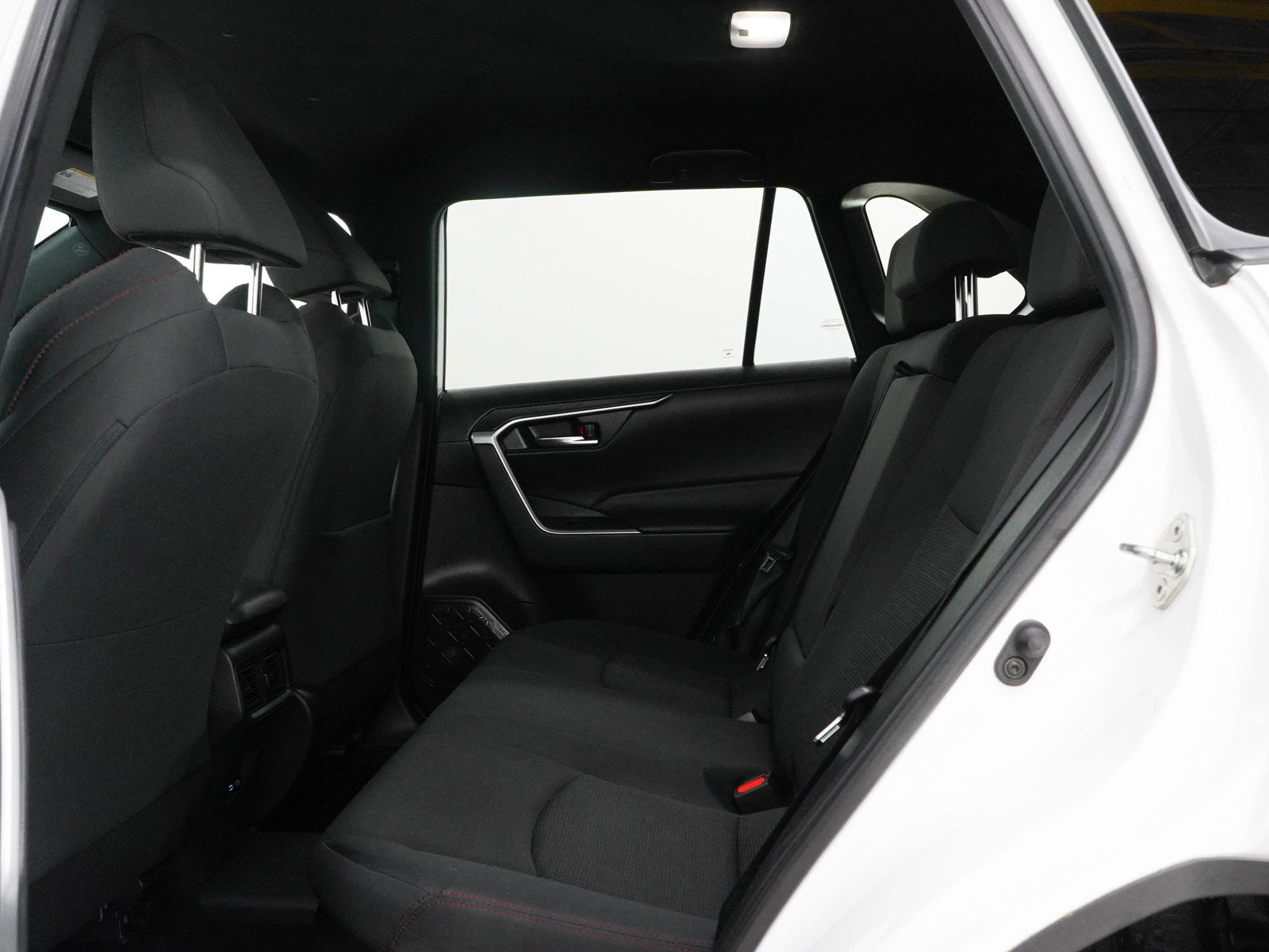 Used 2023 Toyota RAV4 SE AWD/4WD image 19