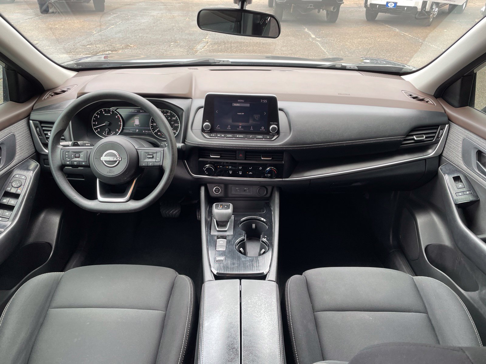 Used 2023 Nissan Rogue S FWD image 27