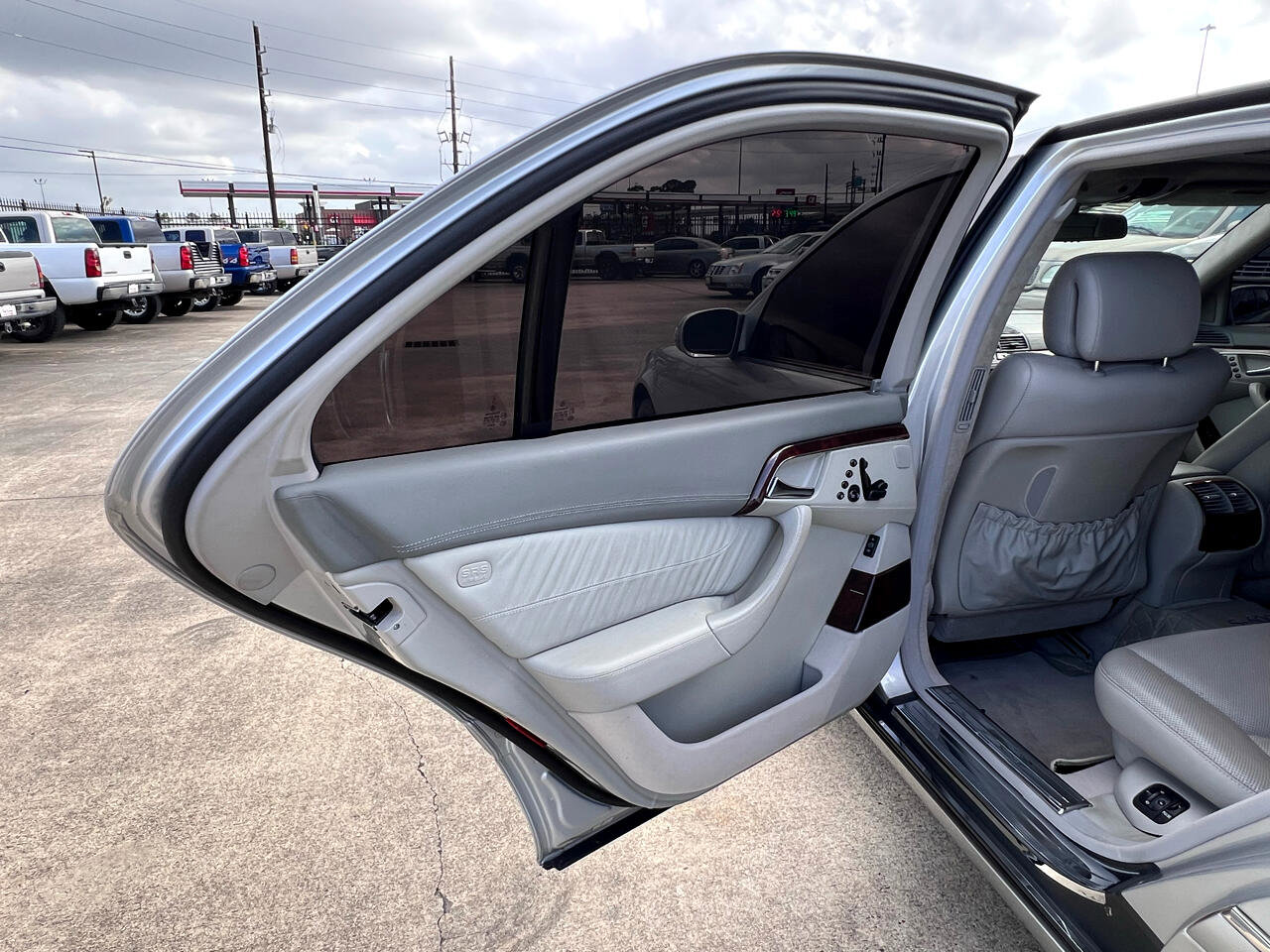 Used 2005 Mercedes-Benz S 600 image 21