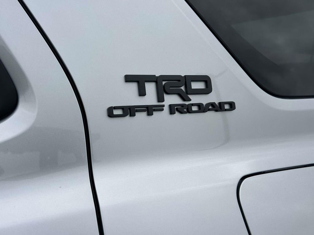 Used 2026 Toyota 4Runner TRD Off-Road Premium AWD/4WD image 12