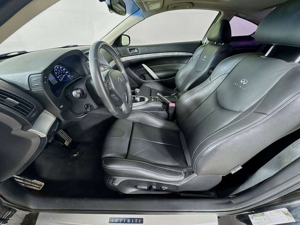 Used 2013 INFINITI G37 Sport RWD image 25