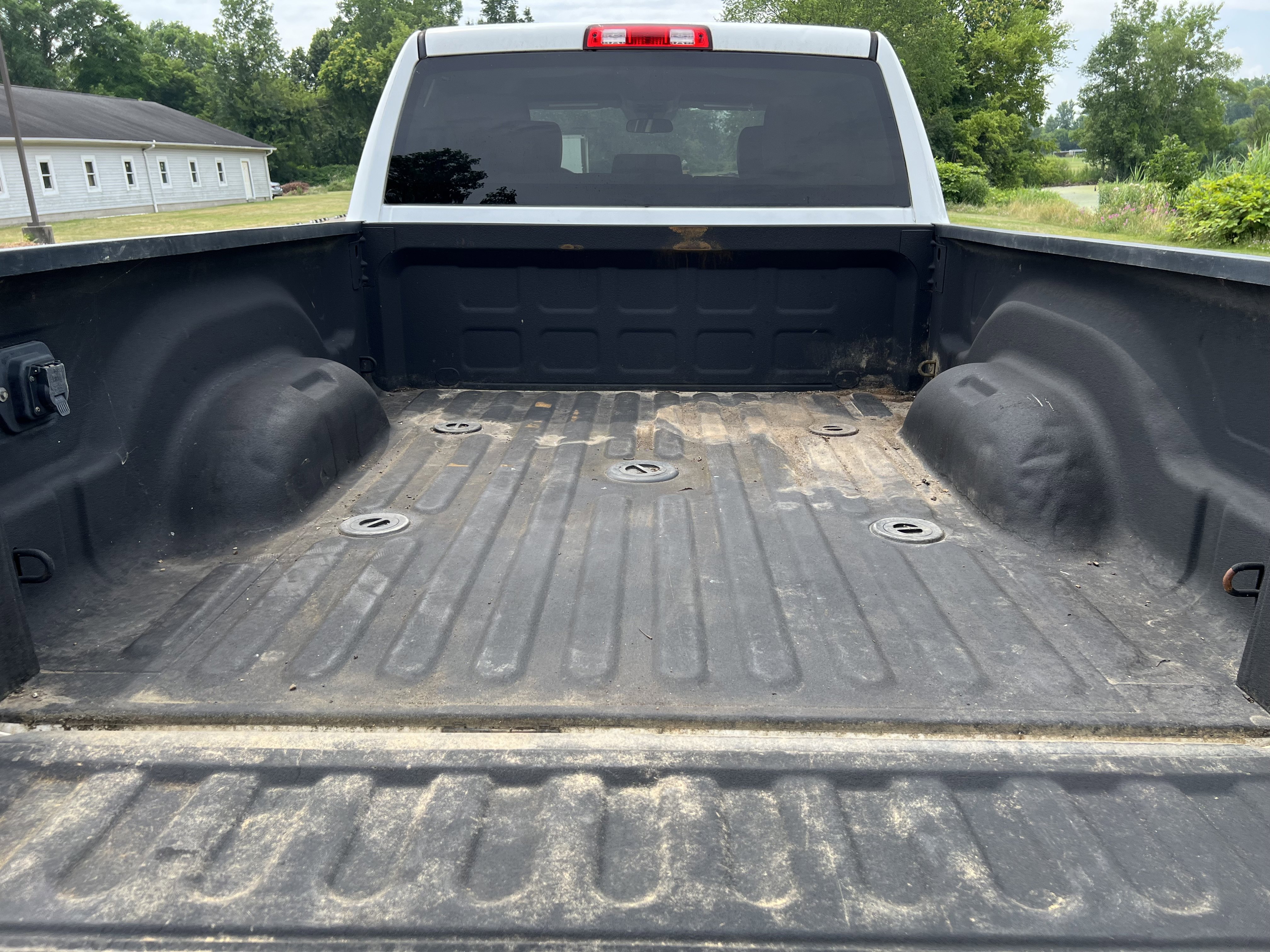 Used 2018 RAM 2500 Tradesman w/ Chrome Appearance Group AWD/4WD image 33