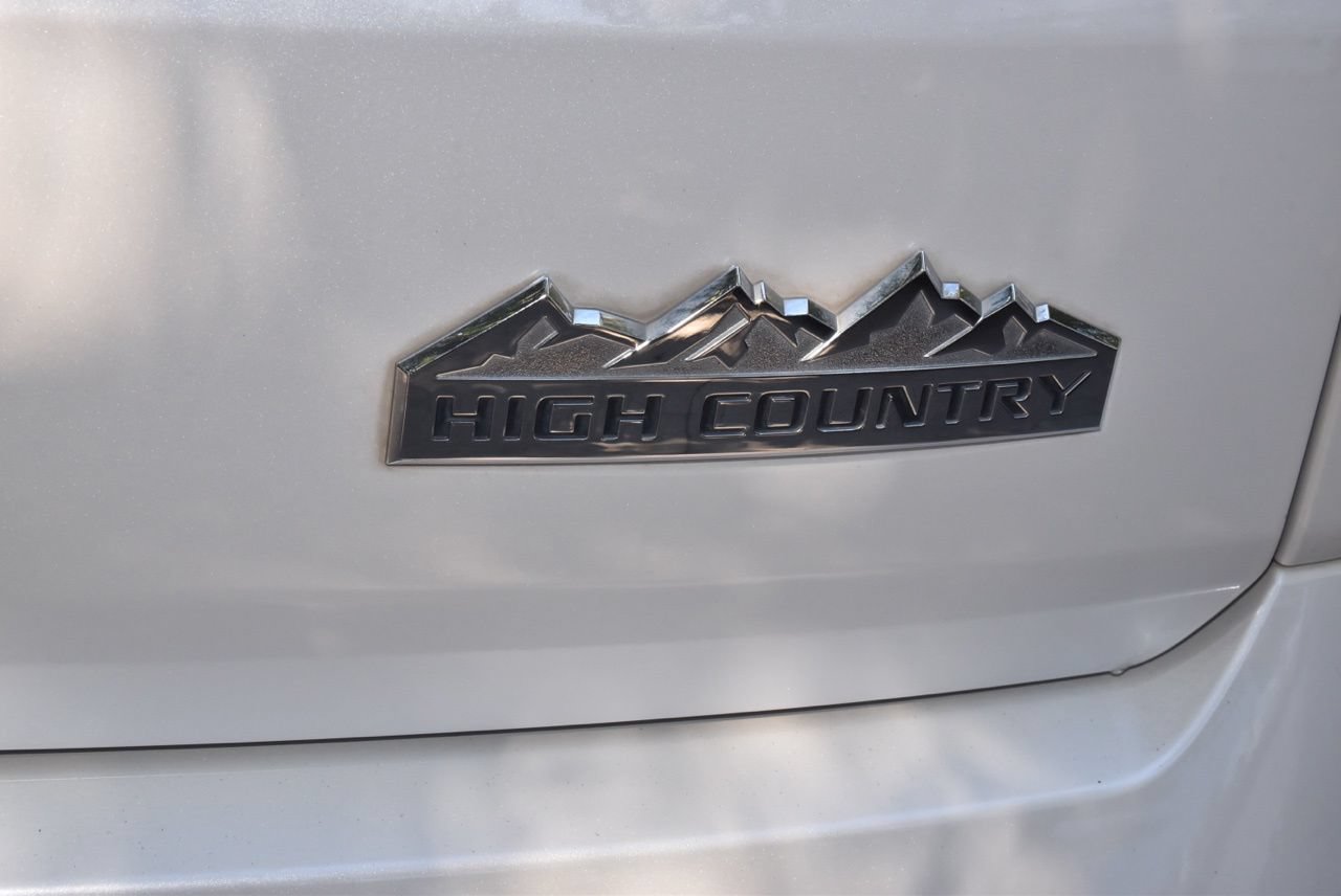 Used 2019 Chevrolet Traverse High Country AWD/4WD image 42