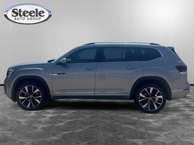 New 2026 Volkswagen Atlas SEL Premium R-Line AWD/4WD image 2