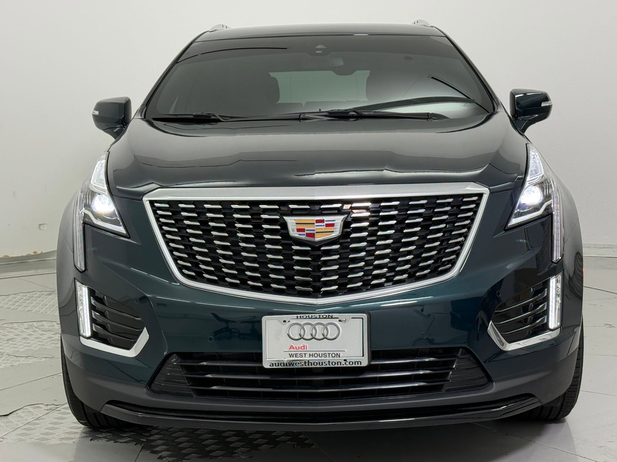 Used 2024 Cadillac XT5 Luxury image 6