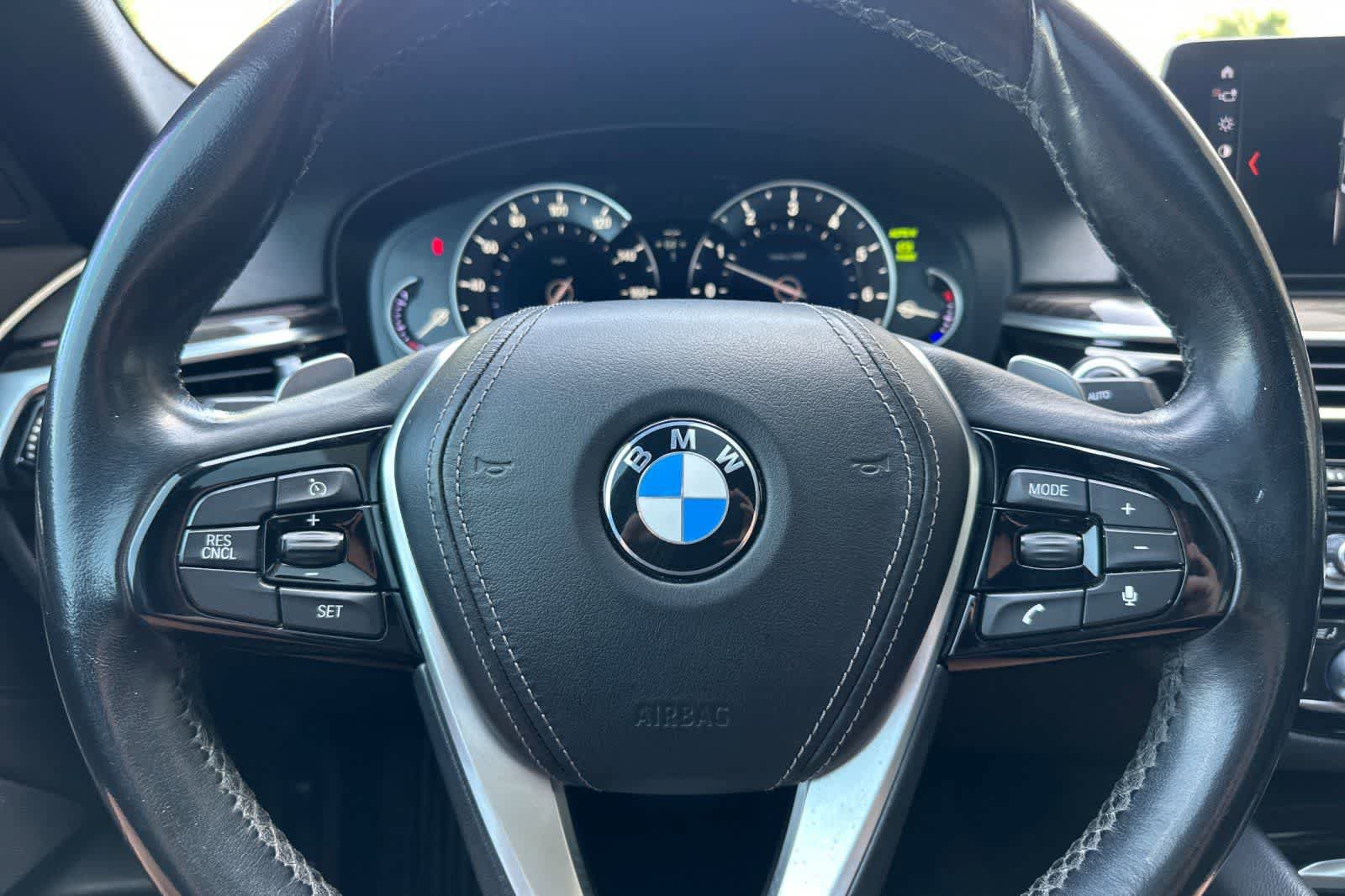 Used 2017 BMW 540i RWD image 26