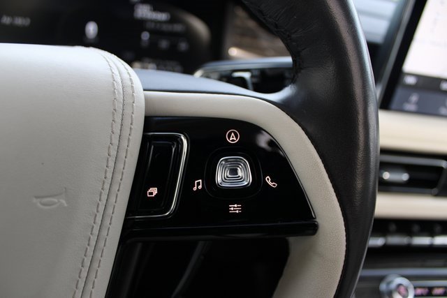 Used 2022 Lincoln Aviator Black Label w/ Dynamic Handling Package image 19