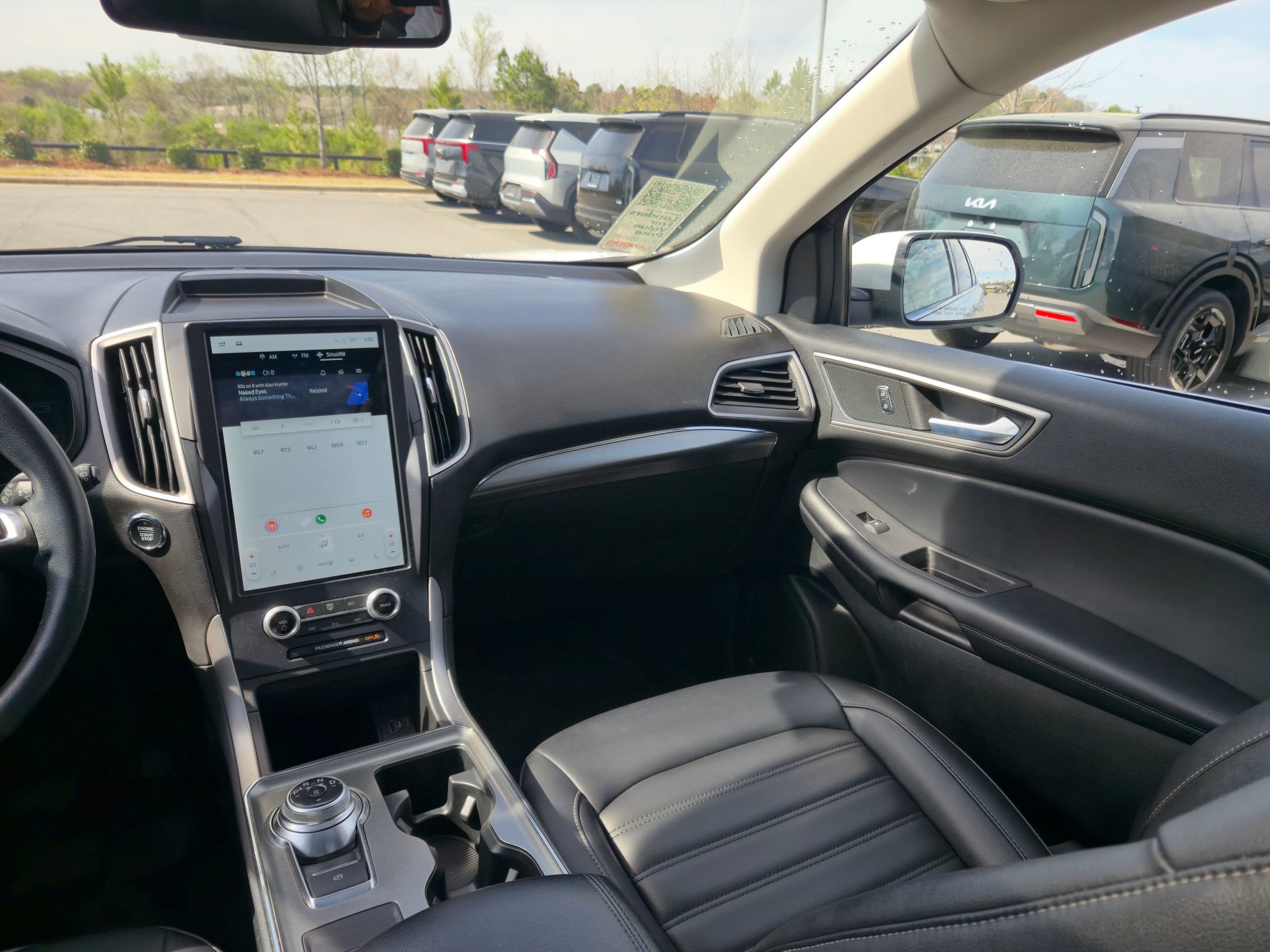 Used 2022 Ford Edge SEL w/ Convenience Package image 11