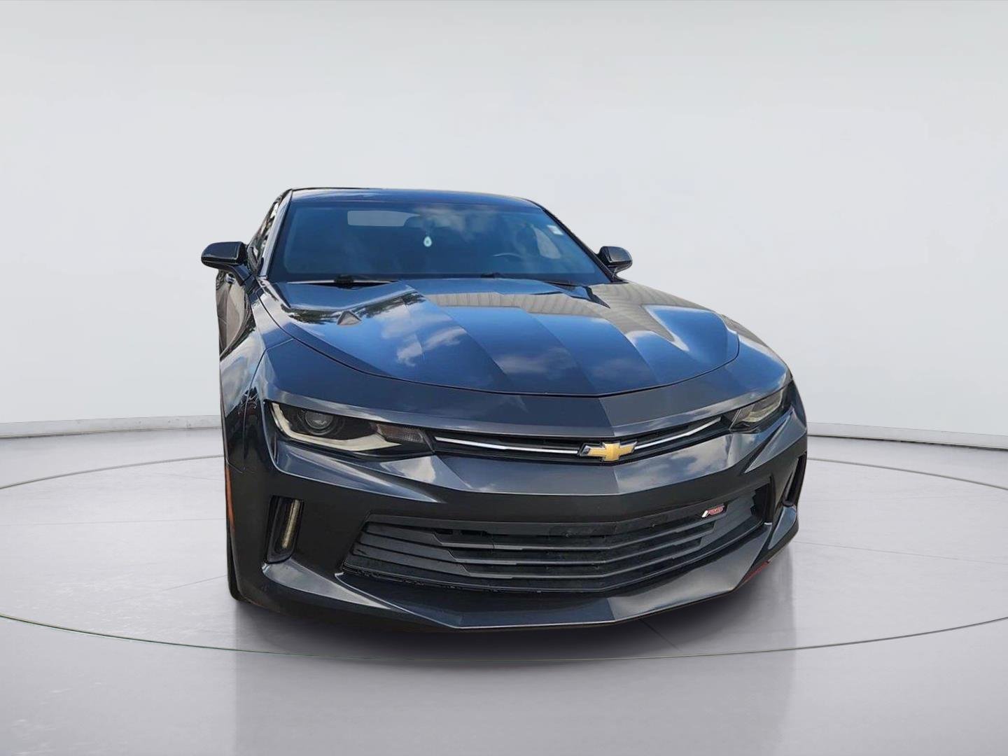 Certified 2018 Chevrolet Camaro LT w/ RS Package RWD image 3