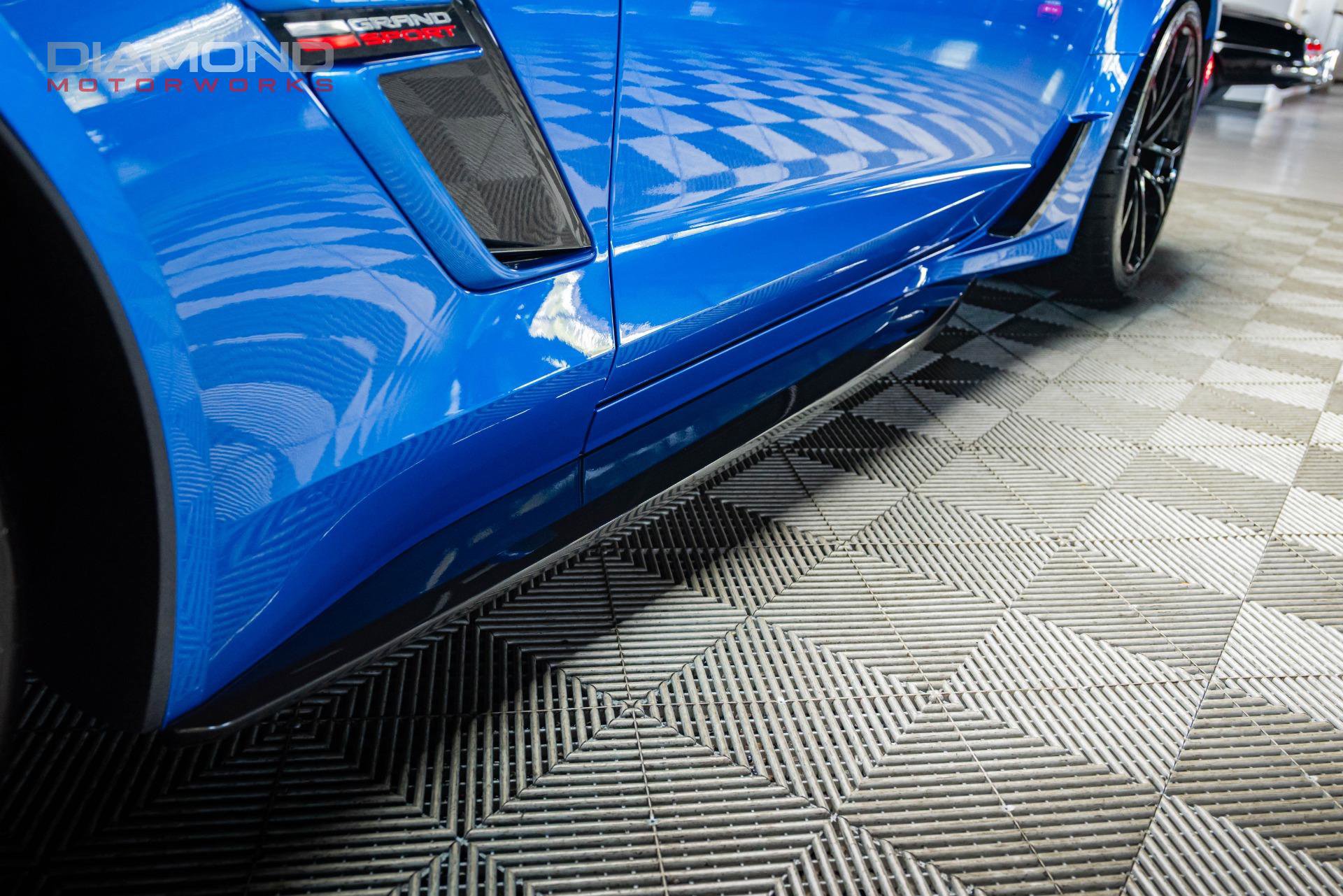 Used 2019 Chevrolet Corvette Grand Sport w/ Carbon Flash Badge Package image 54