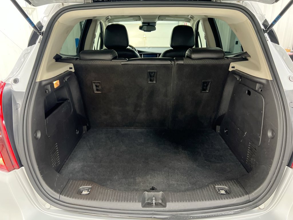 Used 2018 Buick Encore Preferred AWD/4WD image 23