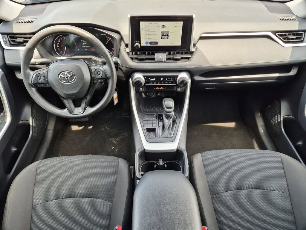 Used 2025 Toyota RAV4 LE AWD/4WD image 25