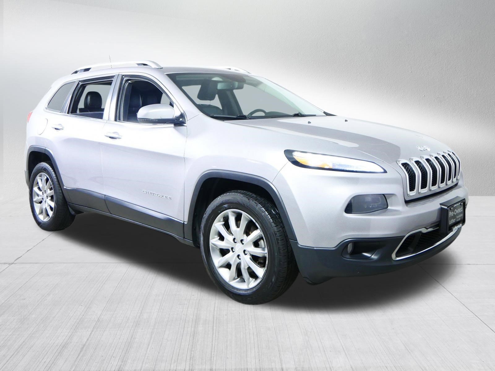 Used 2018 Jeep Cherokee Limited image 1