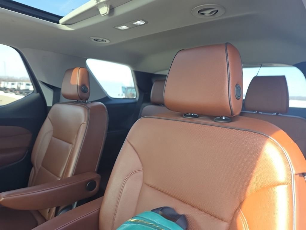 Used 2018 Chevrolet Traverse High Country AWD/4WD image 45