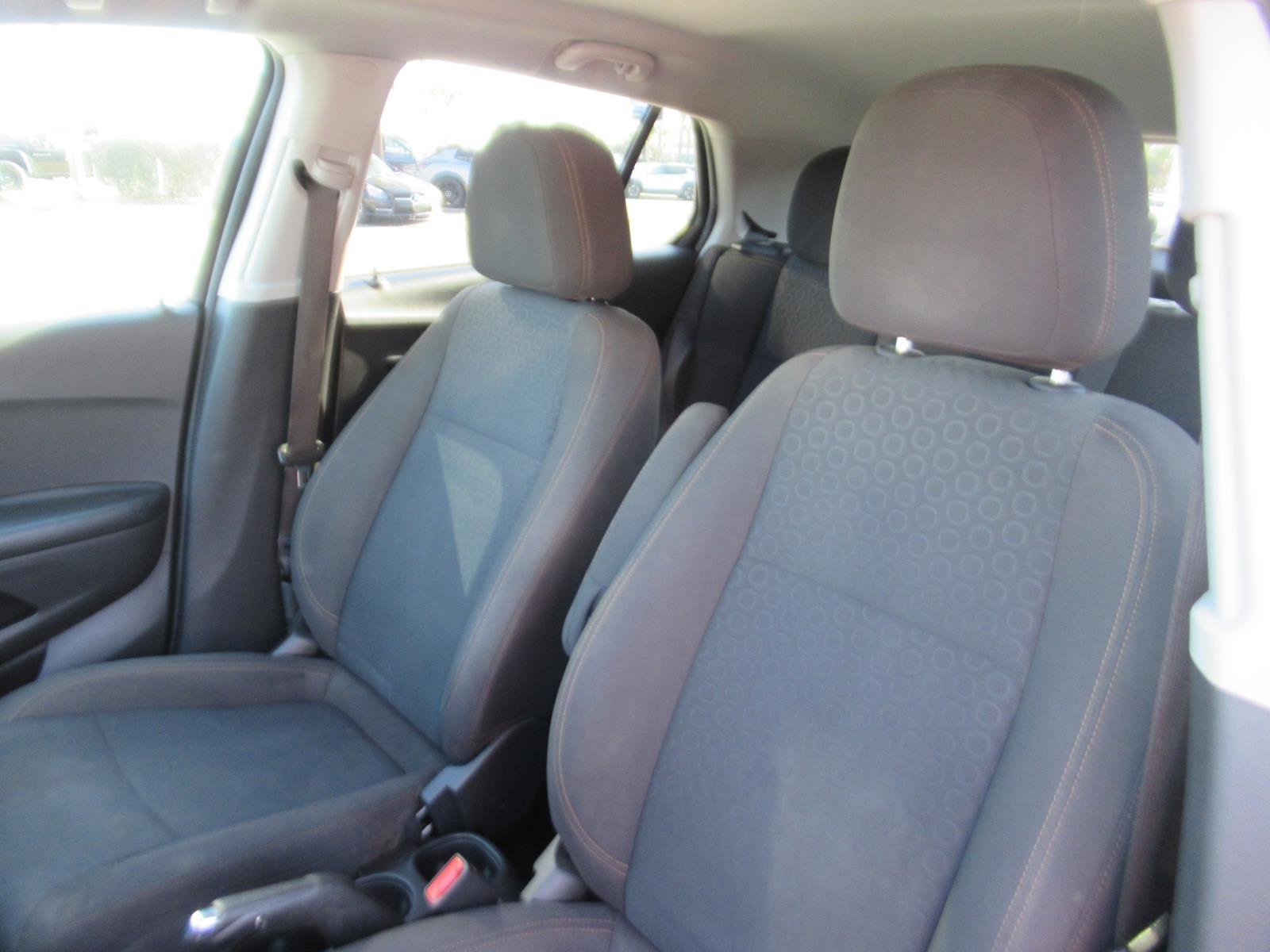 Used 2022 Chevrolet Trax LS w/ Tint and Cruise Package image 17