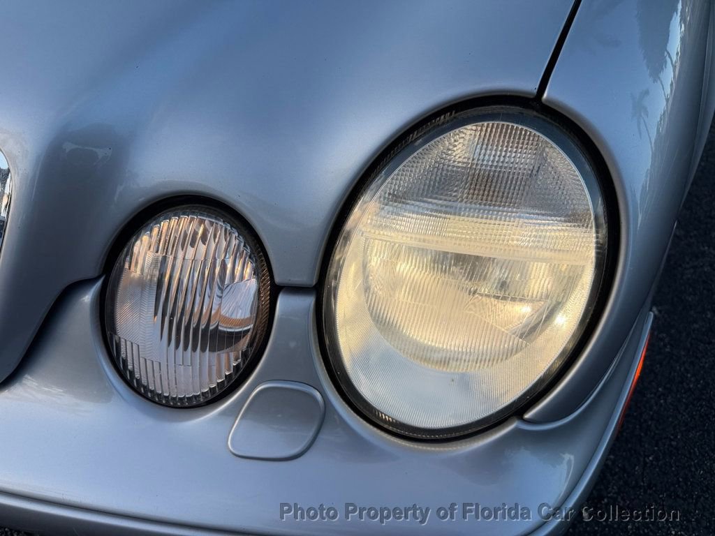 Used 2003 Mercedes-Benz CLK 320 Cabriolet image 32