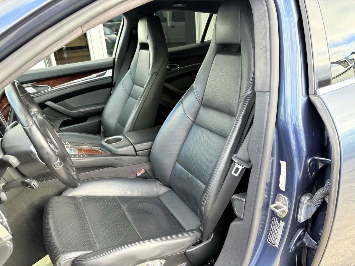 Used 2010 Porsche Panamera Turbo AWD/4WD image 8
