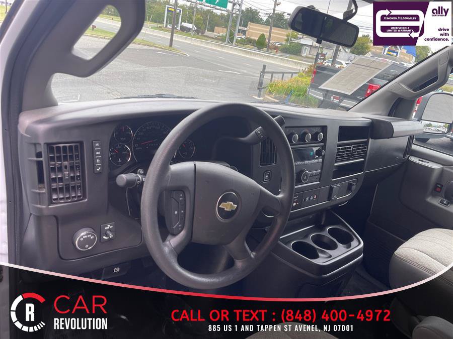 Used 2023 Chevrolet Express 3500 LS RWD image 14