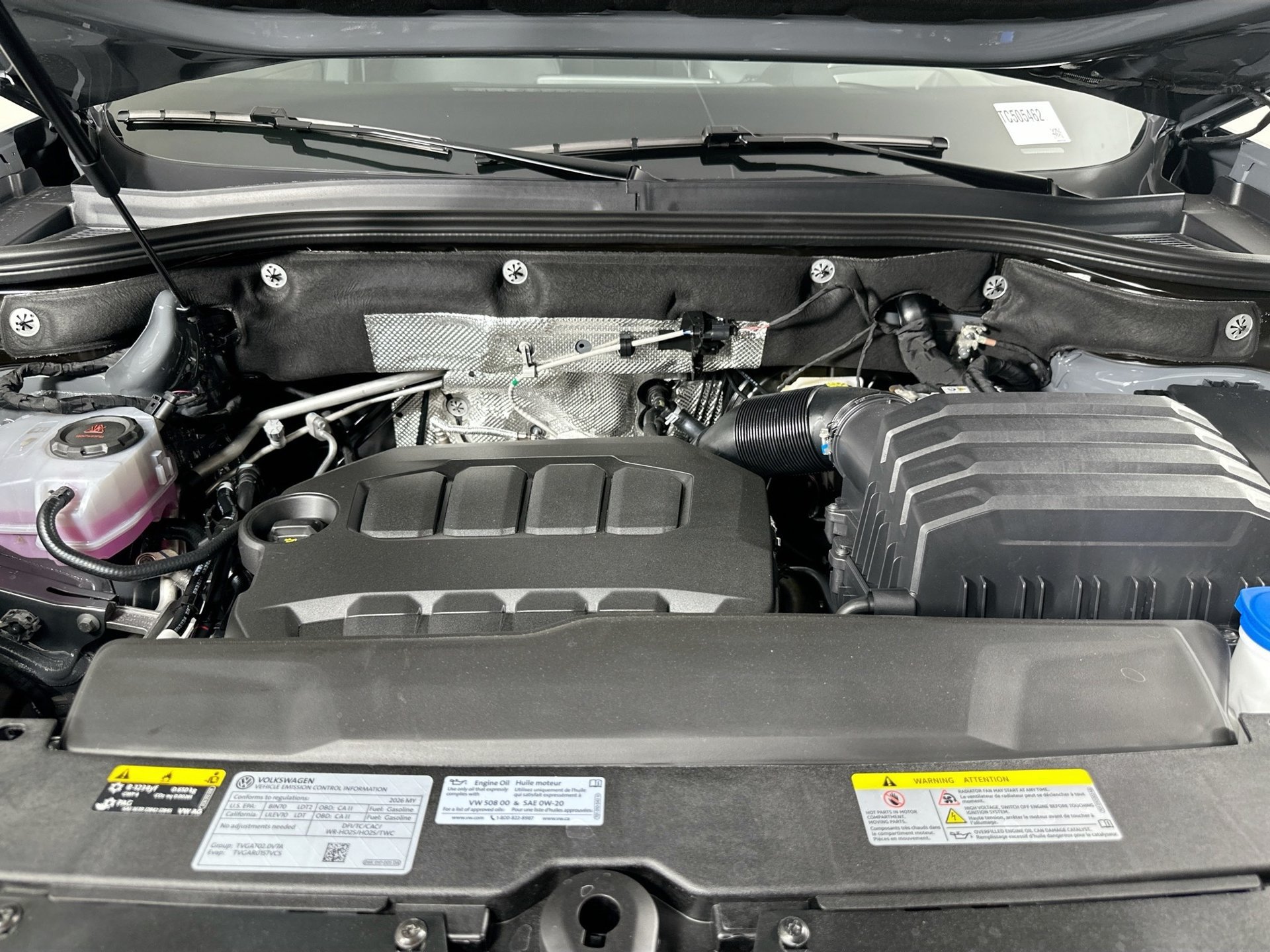 Certified 2026 Volkswagen Atlas SEL Premium R-Line AWD/4WD image 31
