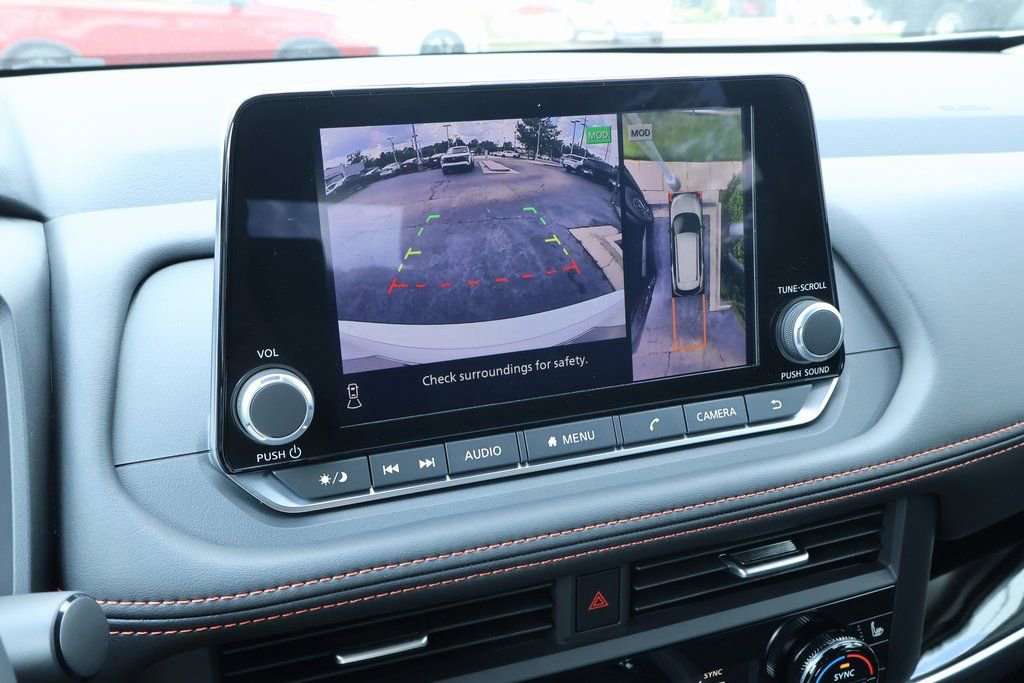 New 2026 Nissan Rogue SV image 4