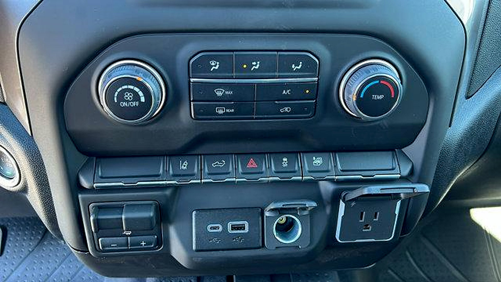 New 2026 Chevrolet Silverado 2500 Custom w/ Custom Convenience Package image 23