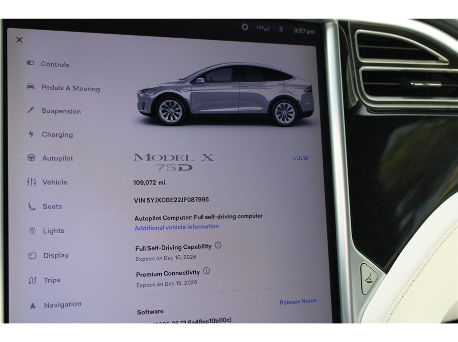 Used 2018 Tesla Model X 75D AWD/4WD image 26