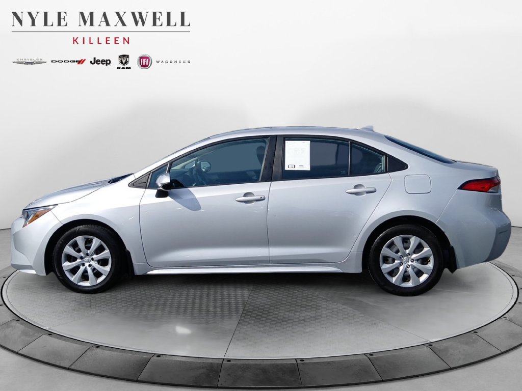 Used 2023 Toyota Corolla LE FWD image 13