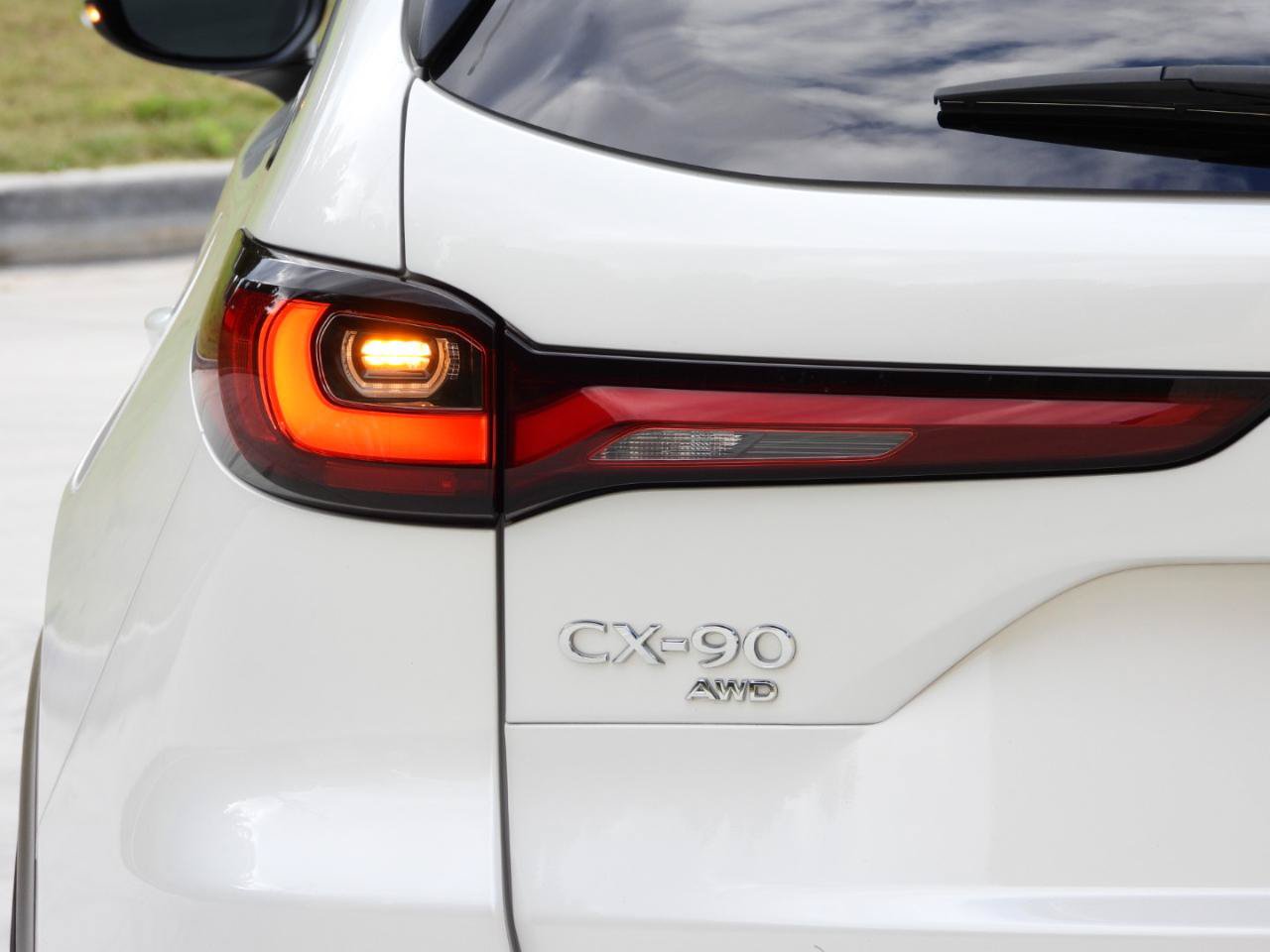 Used 2024 MAZDA CX-90 3.3 Turbo w/ Premium Plus Pkg AWD/4WD image 40