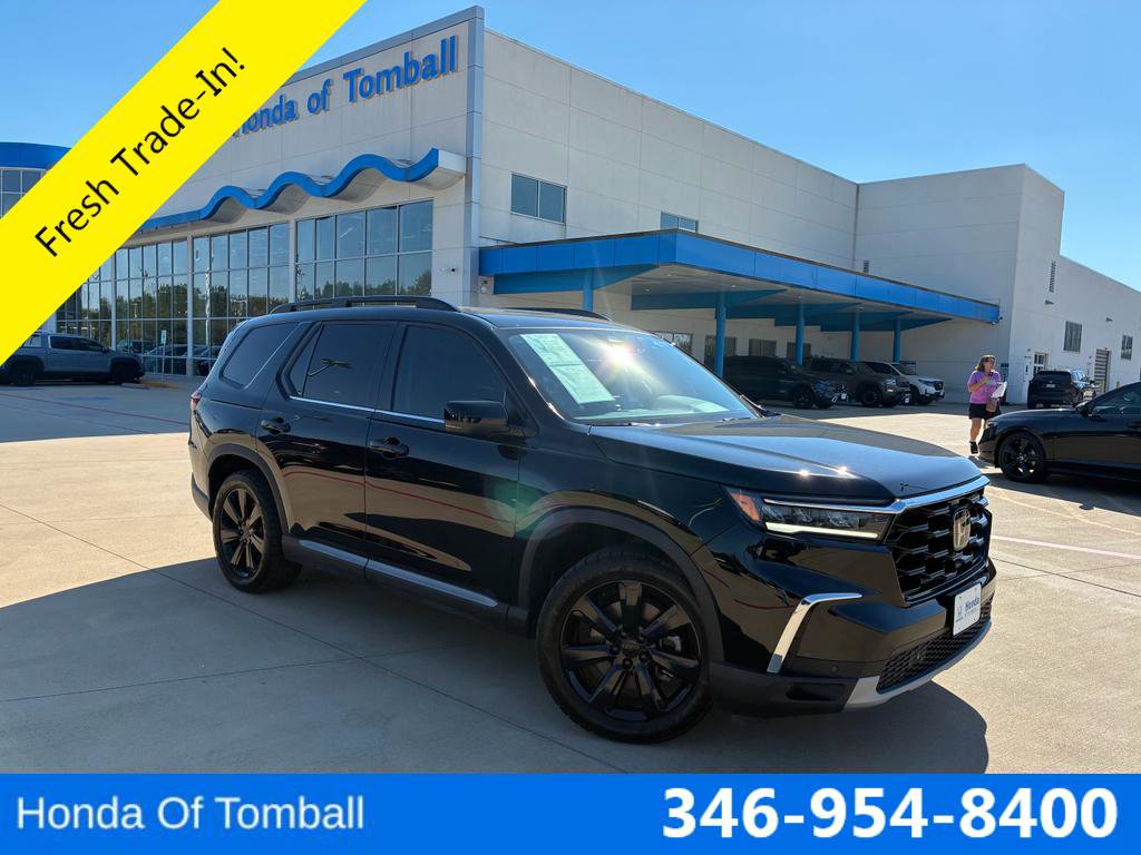 Certified 2025 Honda Pilot Touring