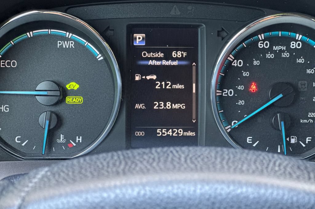 Certified 2018 Toyota RAV4 XLE AWD/4WD image 24