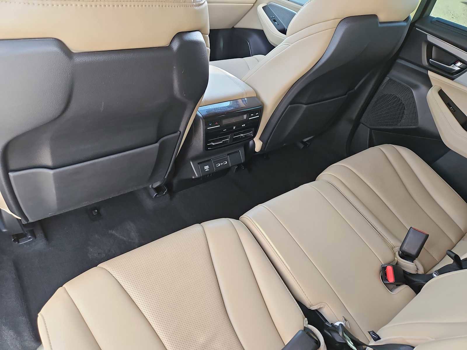 Used 2023 Acura MDX FWD w/ Technology Package image 18