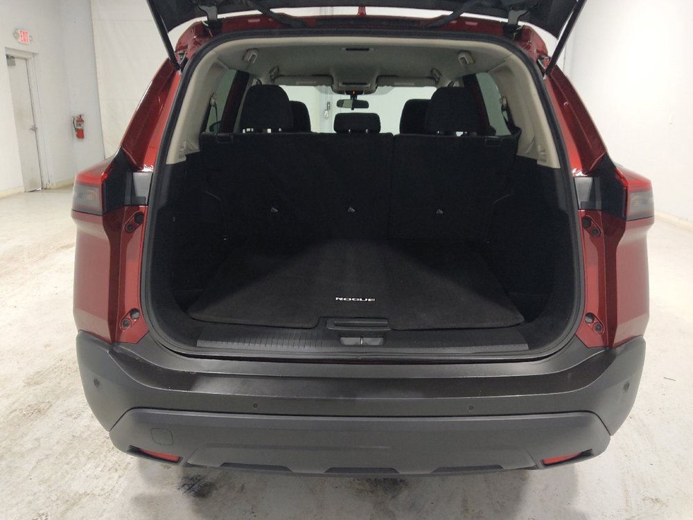 Used 2021 Nissan Rogue S image 29