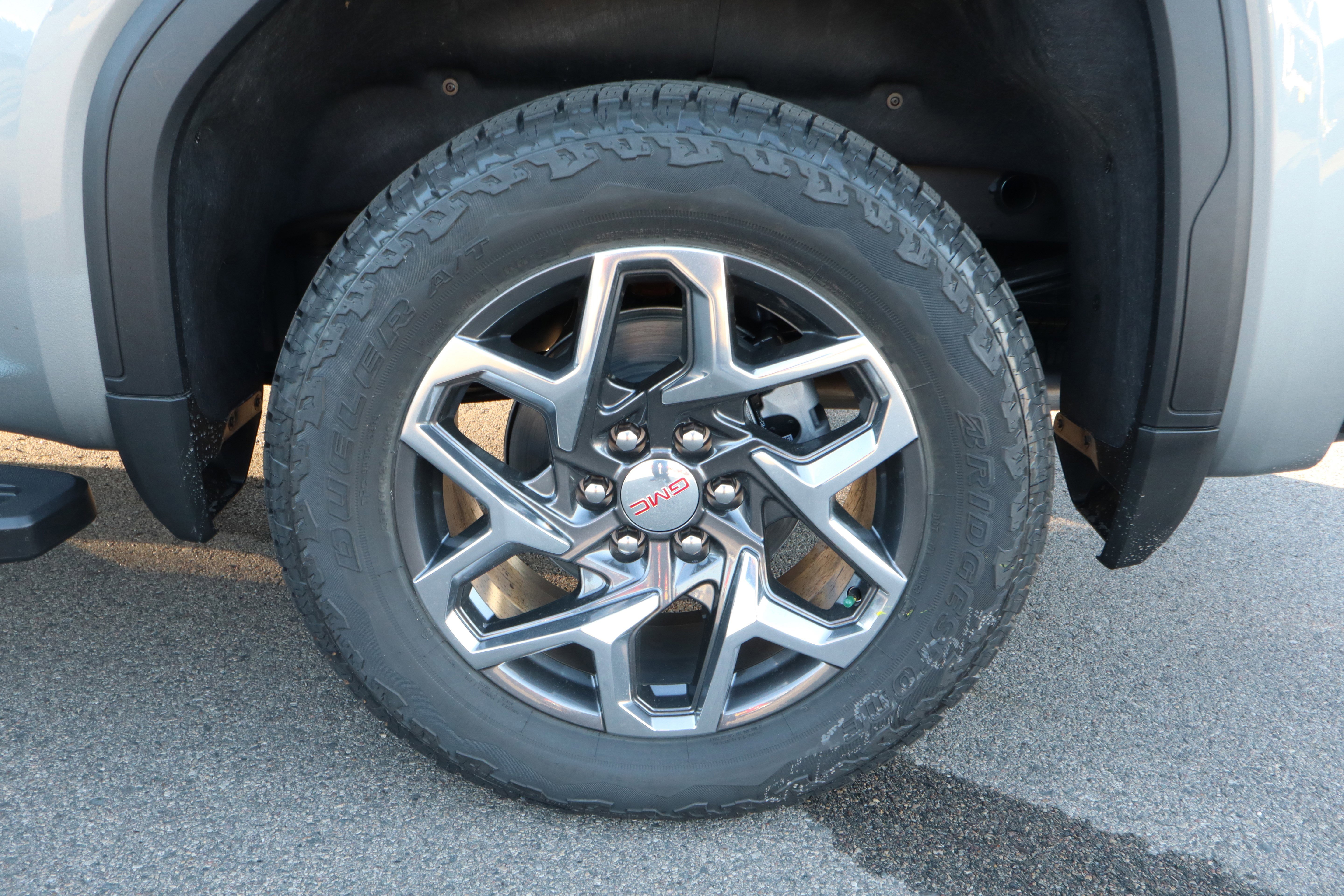 New 2026 GMC Sierra 1500 SLT w/ SLT Premium Plus Package image 22