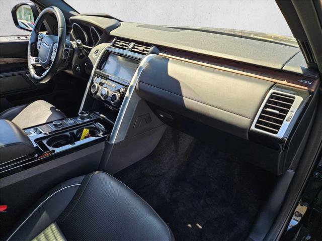 Used 2017 Land Rover Discovery HSE Luxury AWD/4WD image 21
